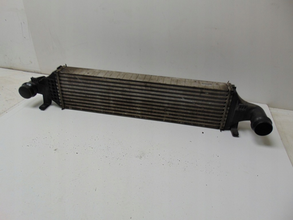 фото №12, Радиатор воздуха интеркулер mercedes w246 a2465000900