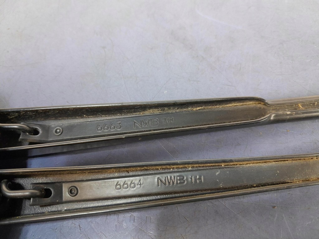 фото №4, Chrysler pacifica i важелі двірник перед