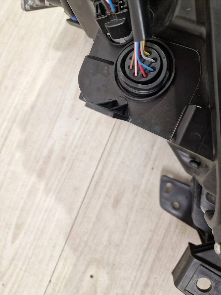 Фара full led комплект . mazda cx-30 cx30 dgj1-51030 в Украине