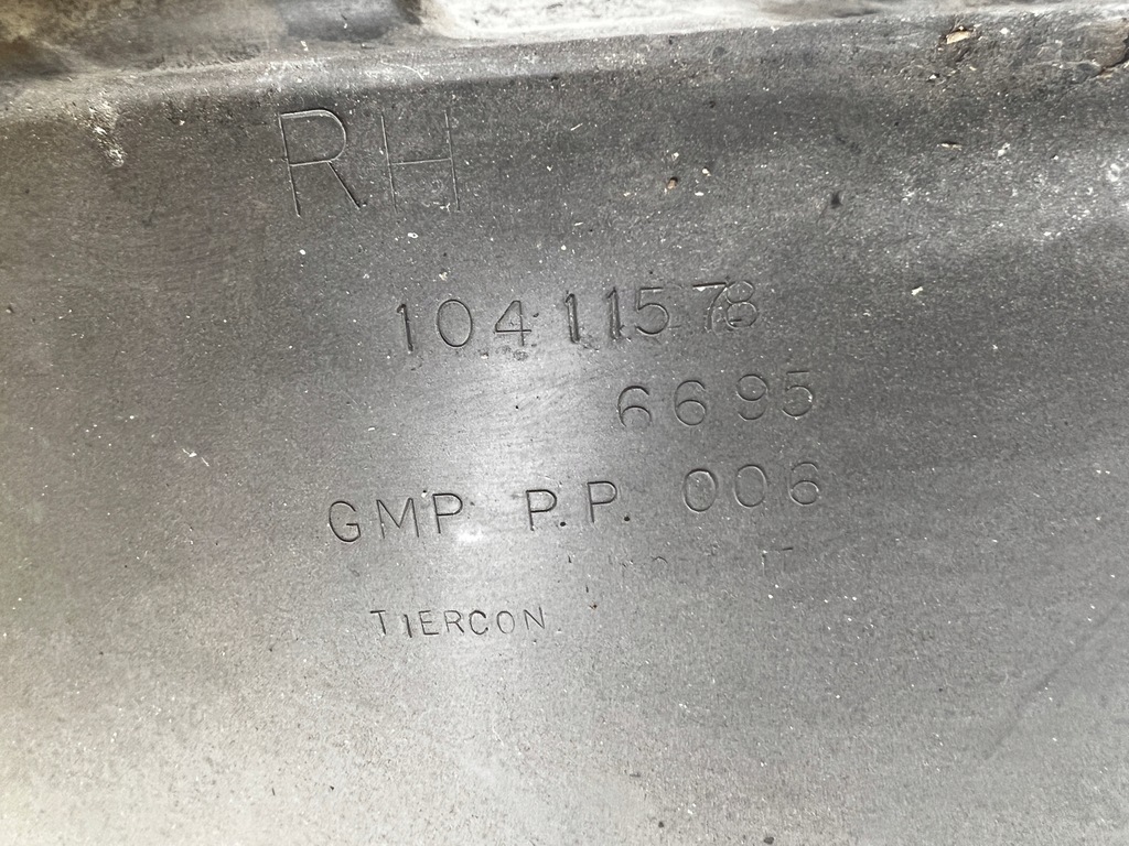 фото №7, Подкрылок задняя правый правое chevrolet corvette c5 97-04