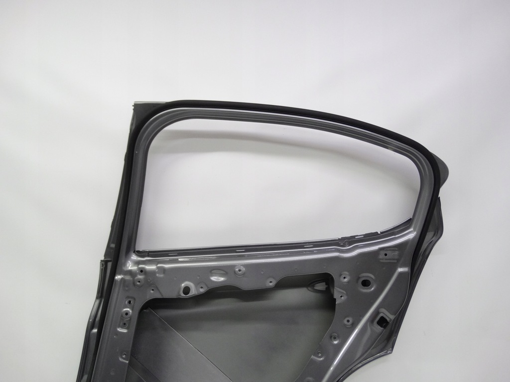 фото №11, Alfa romeo giulia 2016+ двері праве задні оригінальні