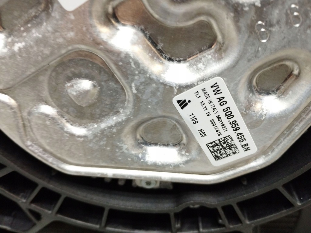 фото №11, Audi q3 f3 83a pas передний радиатор вентилятор 5q0816411as