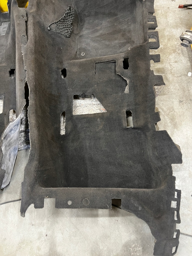 фото №6, Шумоізоляція підлога обшивка килимок porsche panamera 14r. 970 polift