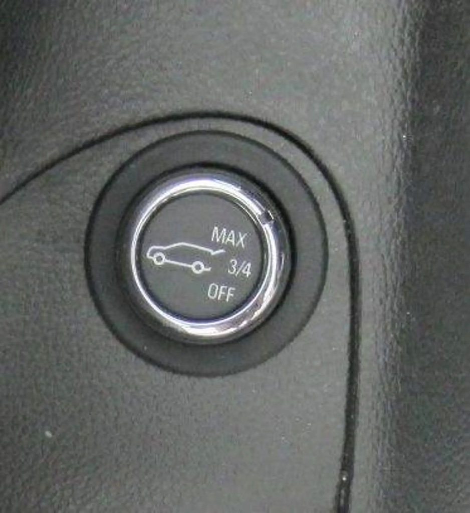 фото №1, Opel astra k v 2017 кнопка відкривання кришки