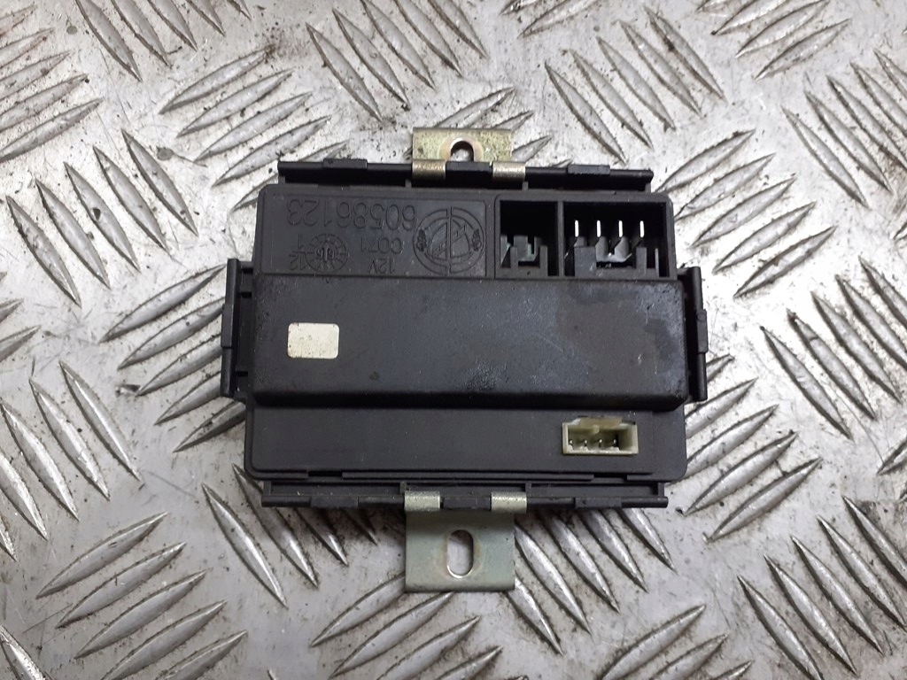 фото №1, Модуль реле alfa romeo 146 1.4 60586123