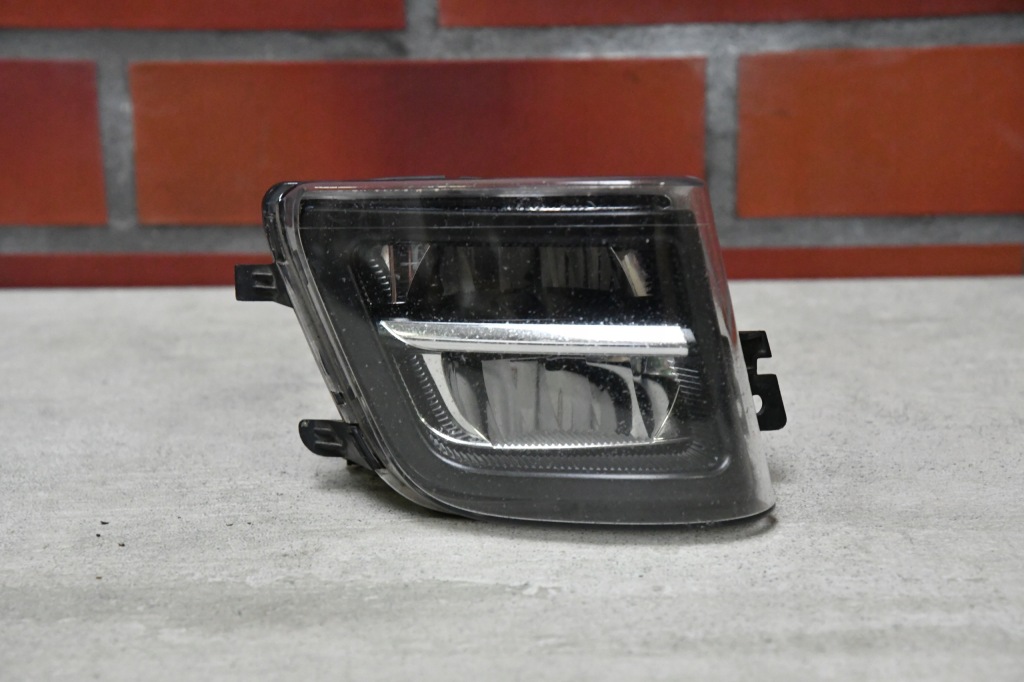 фото №1, Протитуманна фара правий лампа протитуманна bmw 7 f01 f02 lci lift led 7311288