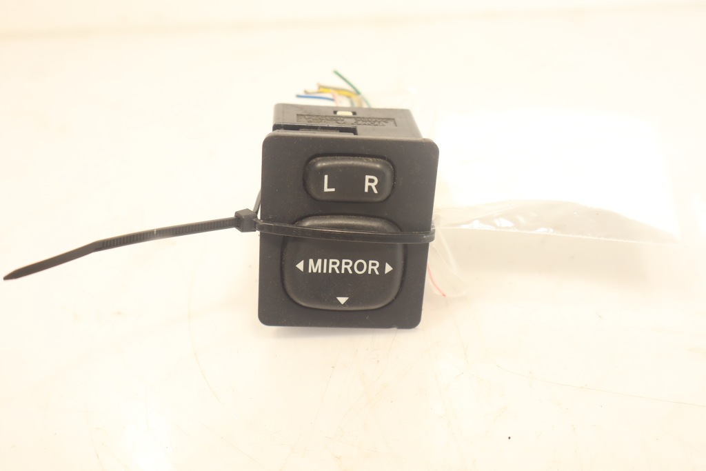 фото №1, Панель управление зеркал toyota auris i