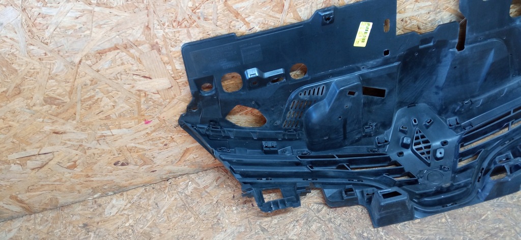 фото №9, Renault clio 4 iv lift 16- решётка радиатора решётка средняя решётка радиатора 622562901r