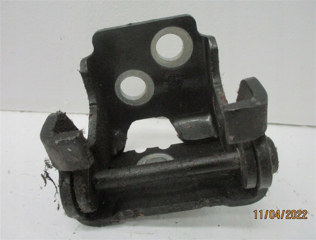 фото №1, Петля дверь левый задняя нижний citroen c5 iii x7 kgmd