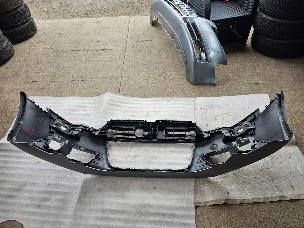 фото №12, Audi a6 c7 бампер передний перед pod pdc омыватель 4g0807437