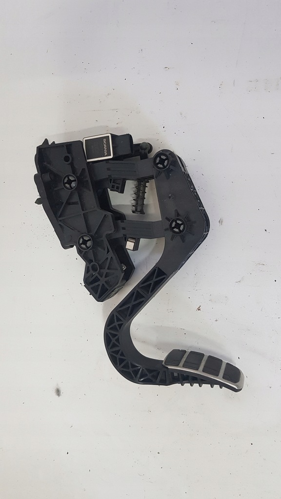 фото №1, Педаль газа потенциометр scania r 1935310