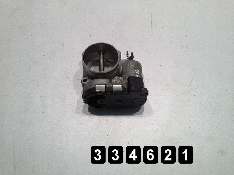 Купити 2002 mercedes c class корпус дросель a1110980109