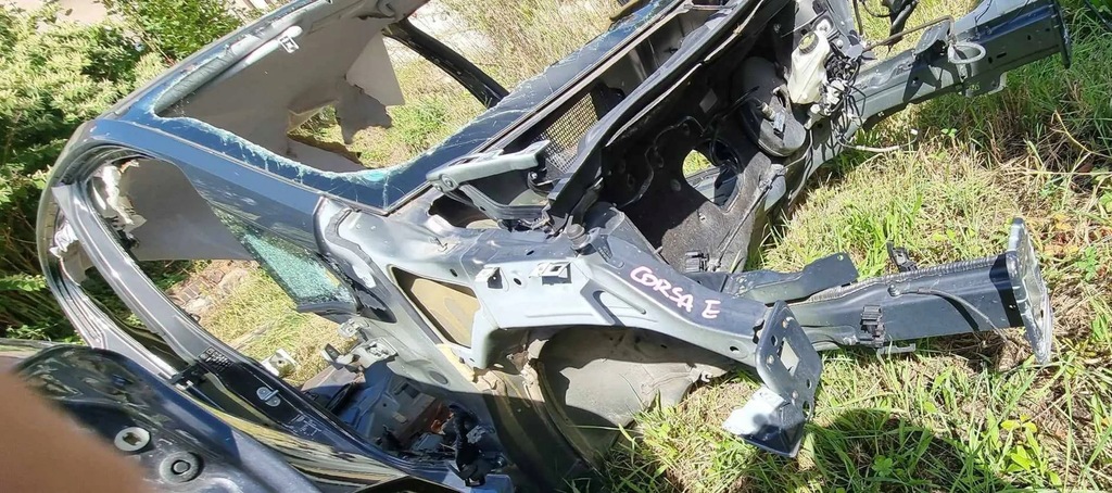 фото №1, Opel corsa e 16 лонжерон правый перед z190