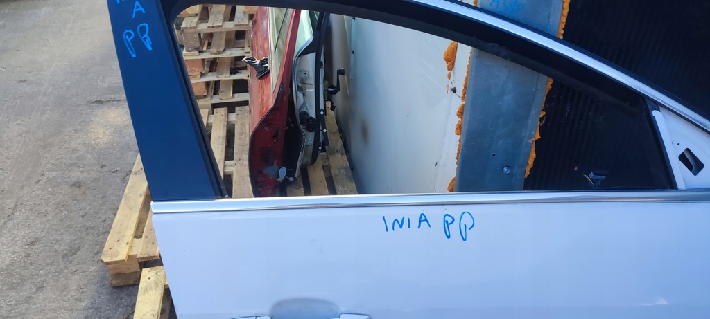 фото №8, Дверь insignia a правый перед правое передние opel insignia a z40r