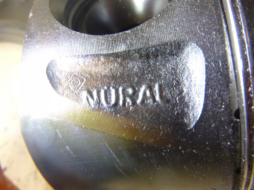 фото №16, Поршень / поршни + шатун mercedes cls w219 3.0 cdi 8340e