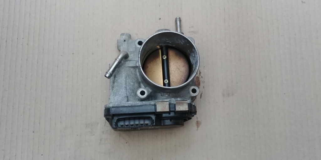 фото №1, Дросельна заслінка 16112aa040 subaru legacy outback h6