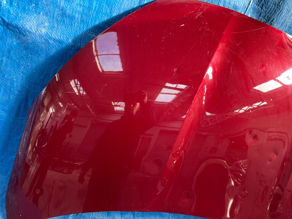 фото №2, Toyota yaris iv 4 капот