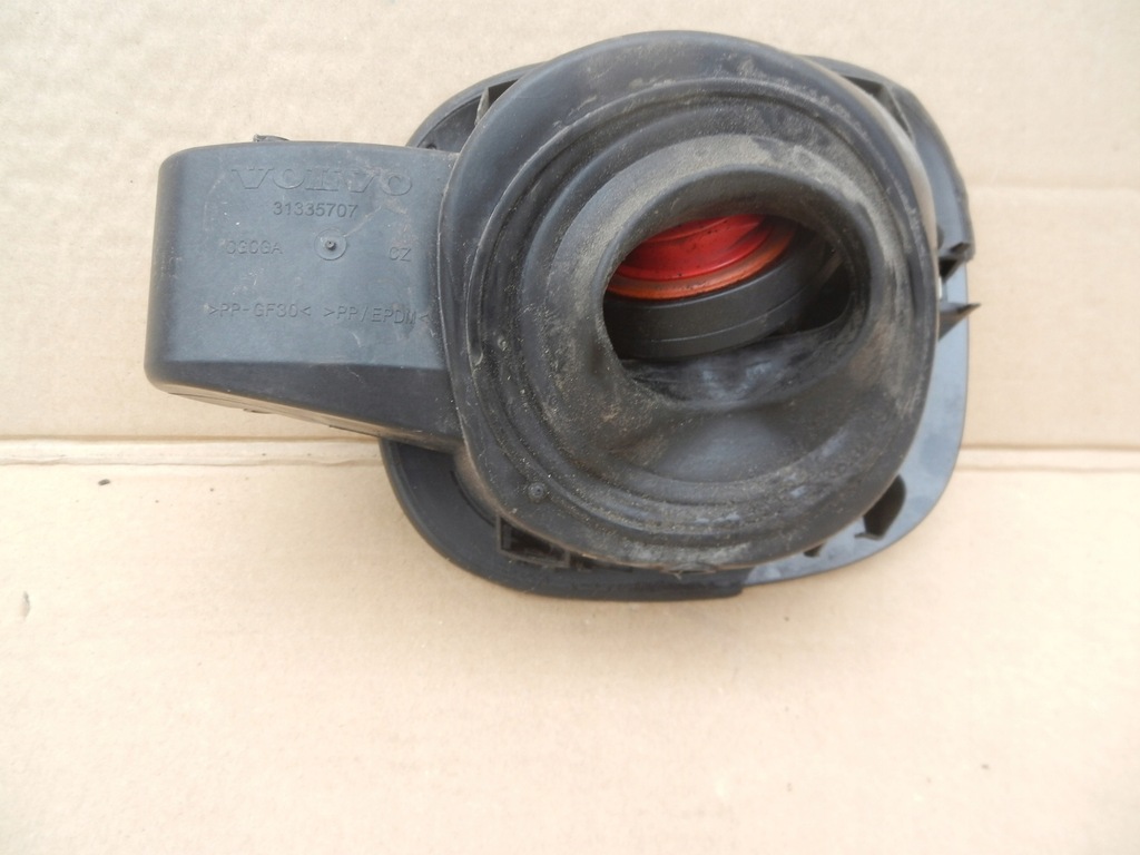 фото №7, Кришка заливної пального volvo v60 s60 ii