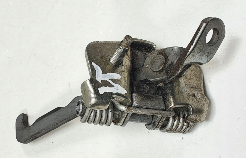 фото №1, Ограничитель дверь задняя dacia sandero i 05879r