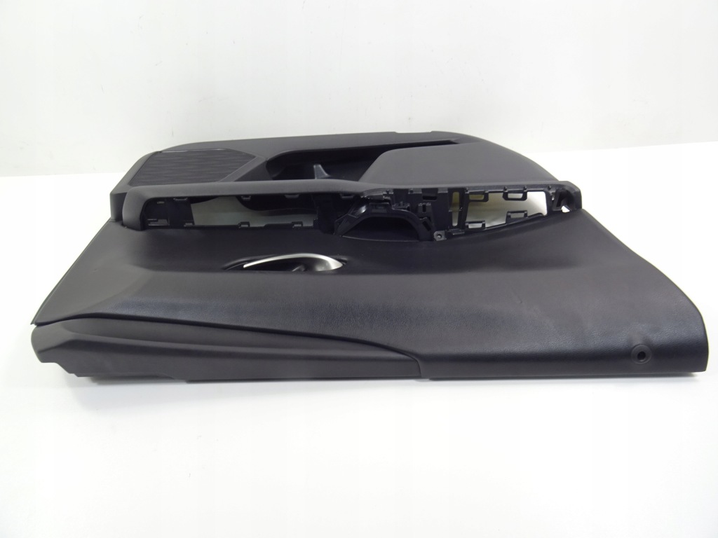 Lexus ux 250h обшивка дверь левая перед 67702-x1044 2018- с Разборки