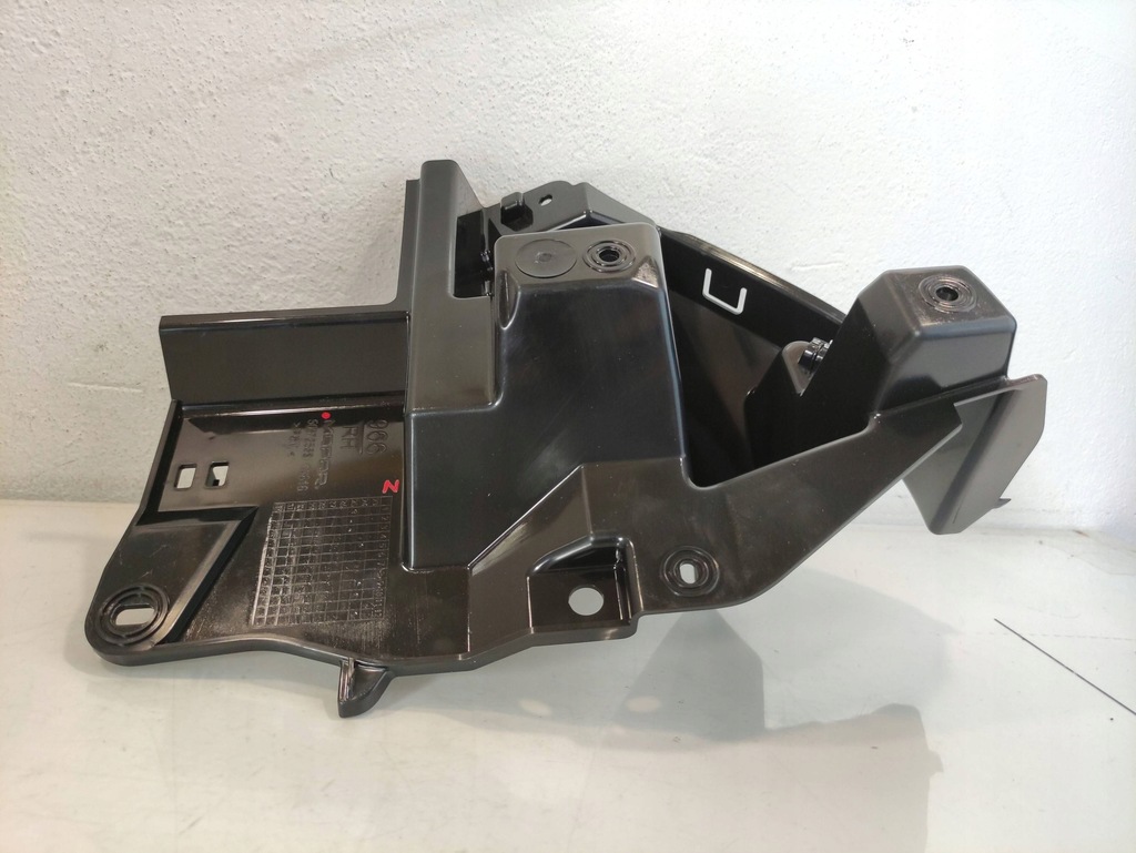 фото №10, Alfa romeo junior 24- направляющая бампера правый задняя 50572568