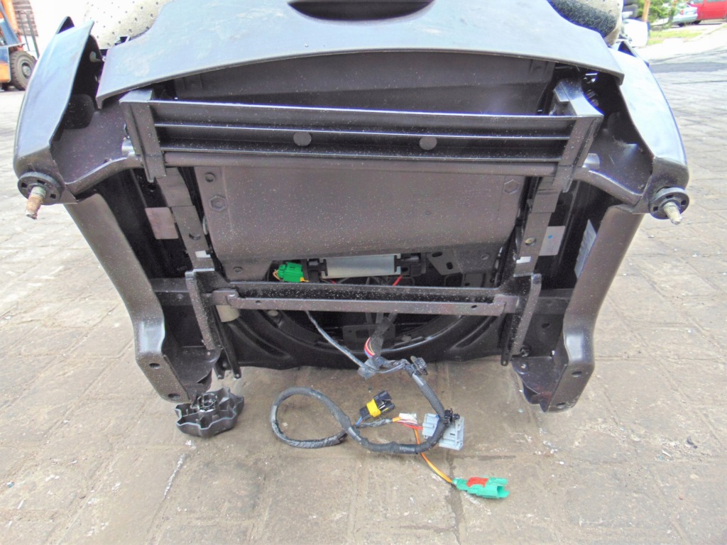 фото №14, Поворотний сидіння правий перед citroen c8 europa