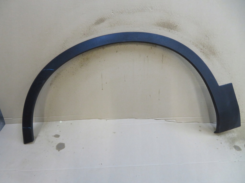 фото №1, Volvo xc40 ii 2017- молдинг крыла левый перед 31448344