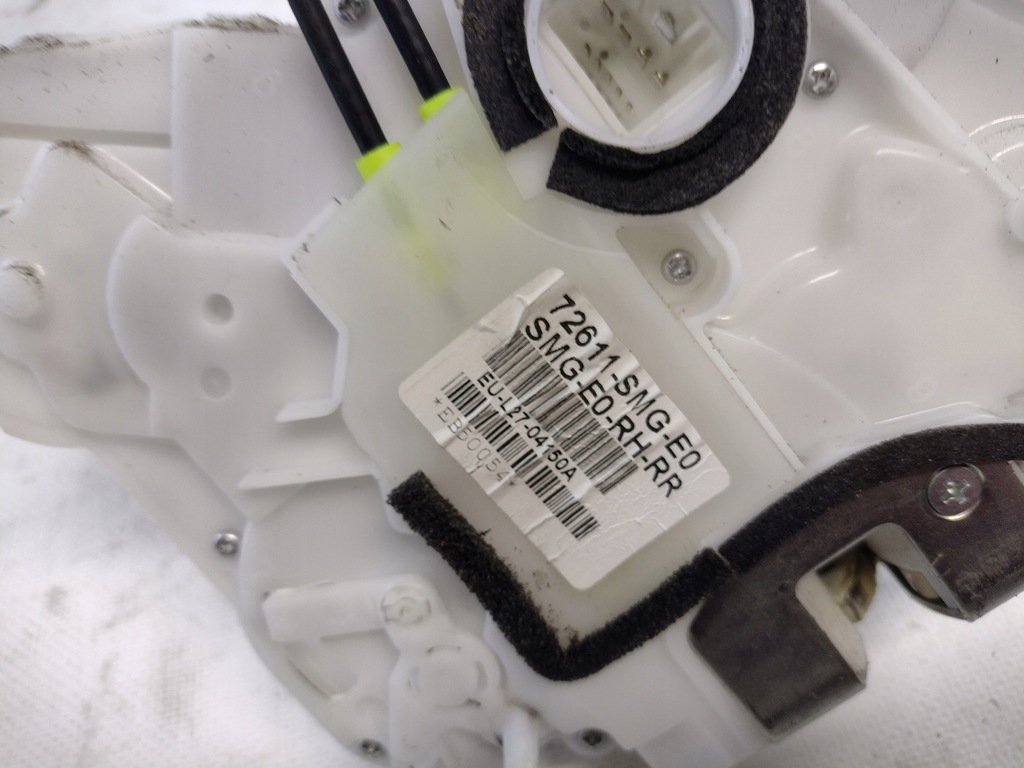 фото №6, Замок двері правий задня honda civic viii 8 hb ufo 5d 72611-smg-e0