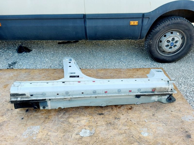 фото №8, Kia soul 2 ii поріг правий блок двигуна середній 1d