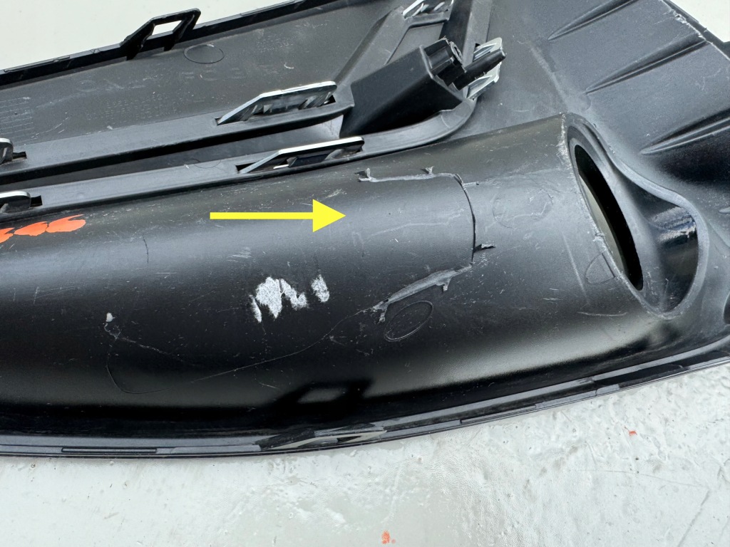 Hyundai i30 3 3 рестайлінг  20r- решітка бампера перед передня права Київ