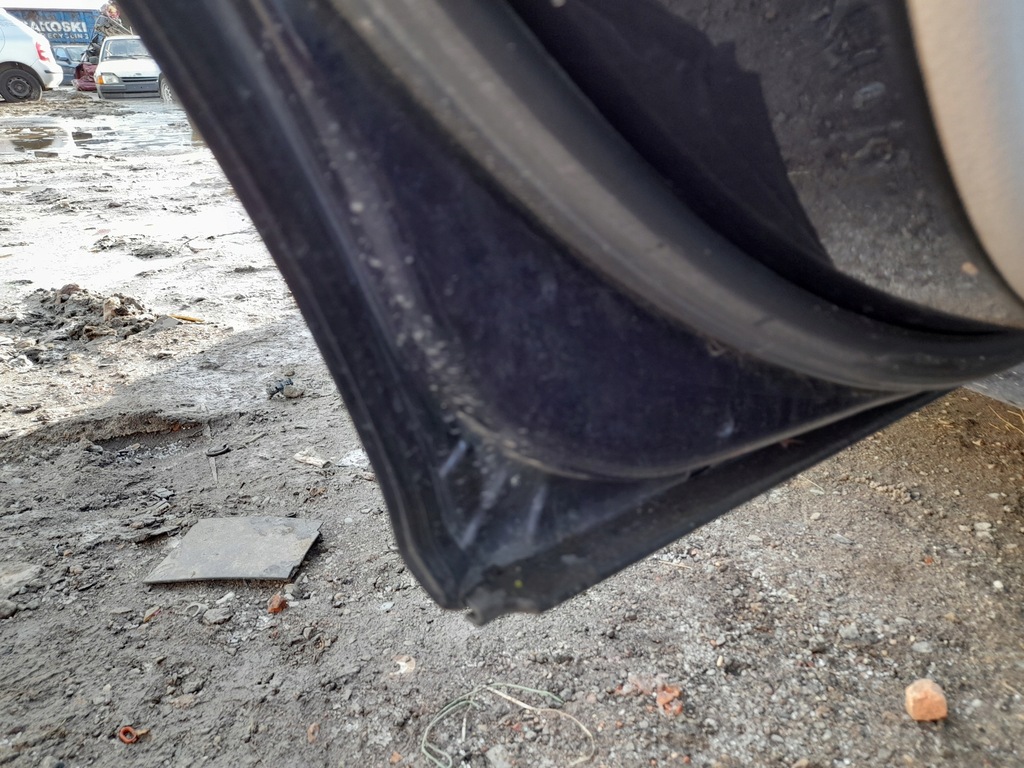 фото №9, Mercedes c w203 двері лівий задня ліва задні 359