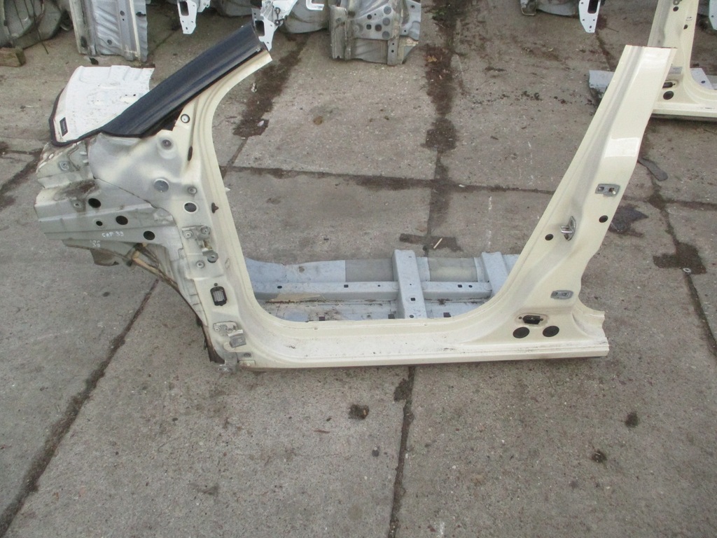 фото №1, Renault captur i порог левый 2x блок двигателя 13-19 rok bixnd