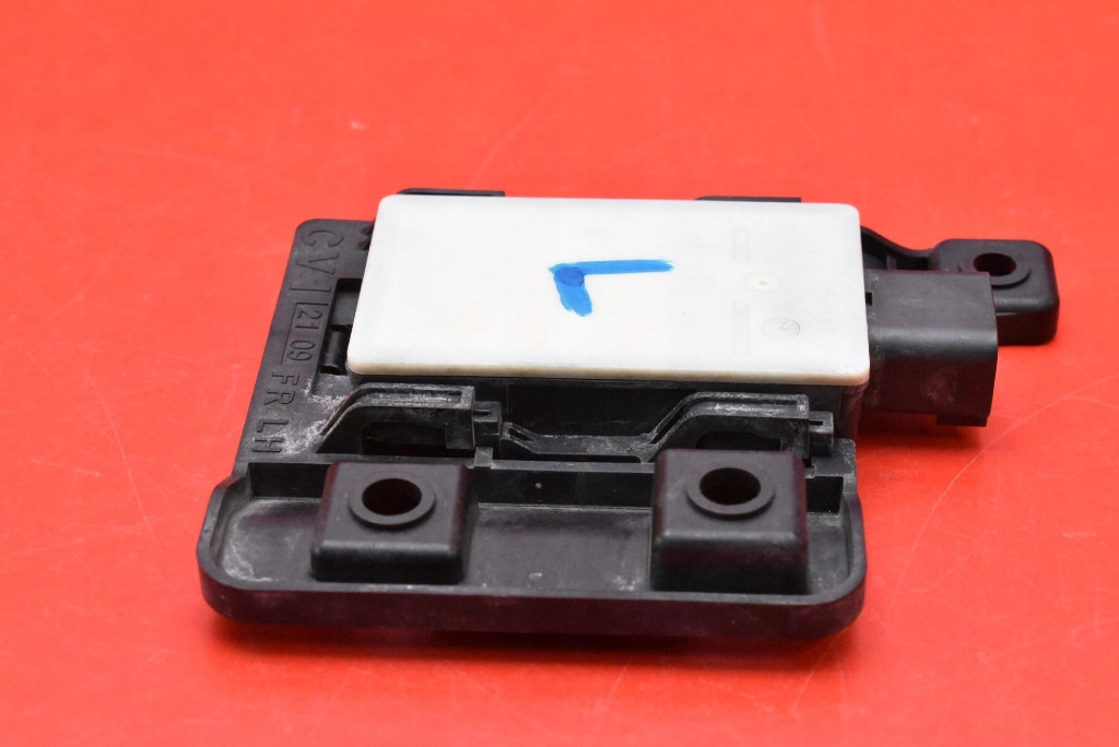 фото №5, Датчик радар мертвого pola лівий 99120-cv000 kia ev6 gt-line 21-