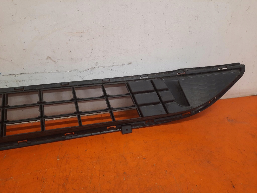 фото №6, Hyundai i10 iii 19- решётка бампера перед передняя нижняя 86531-k7000