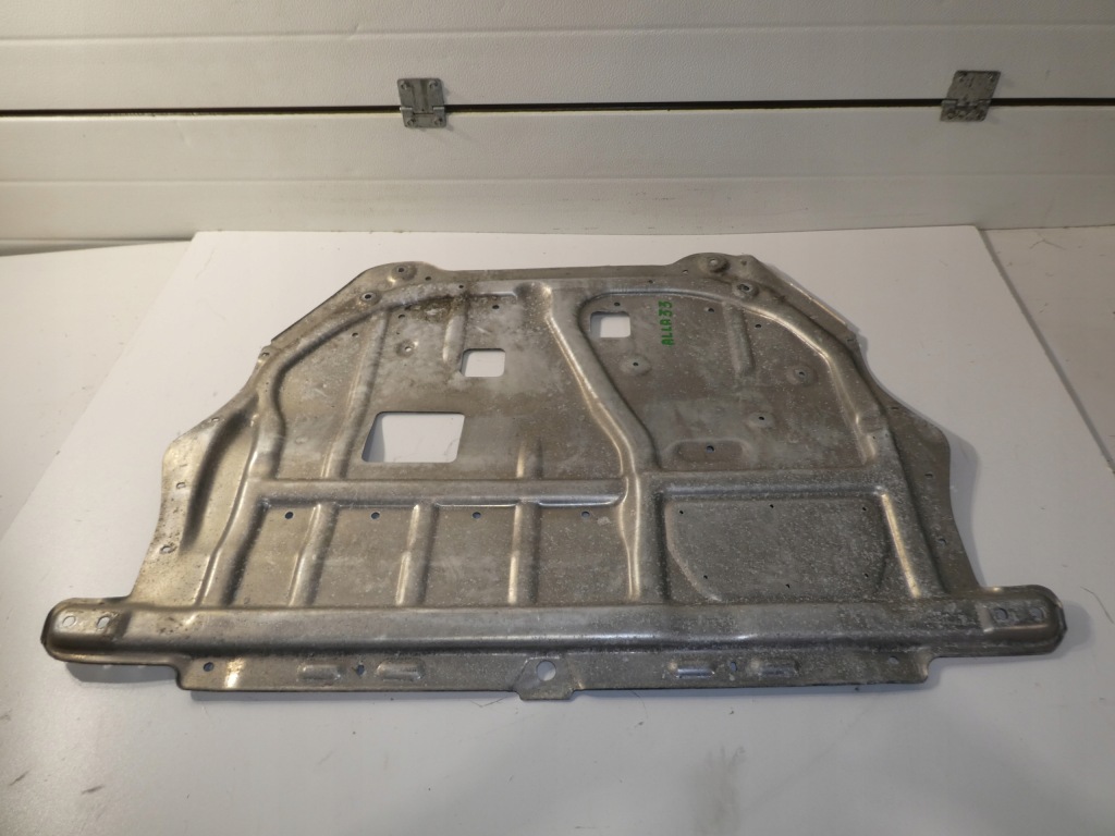 фото №1, Vw eos захист плита нижня pod двигун 1q0825237b