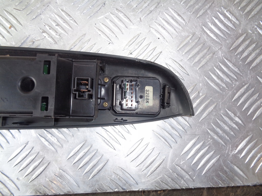 фото №6, Панель переключатель окон зеркал accord vi 97- eur