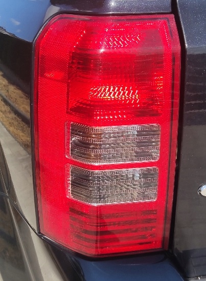 фото №1, Лампа задняя левая jeep patriot po рестайлинг гарантия