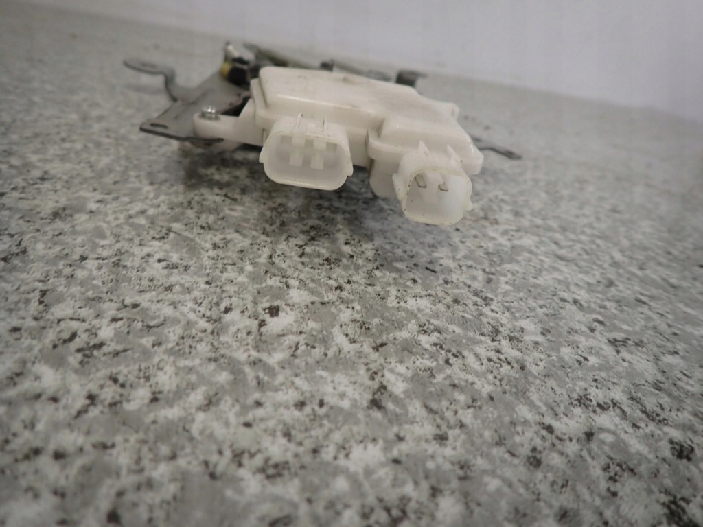 фото №7, Mazda 5 mazda5 05-siłownik замка двері задніх правих