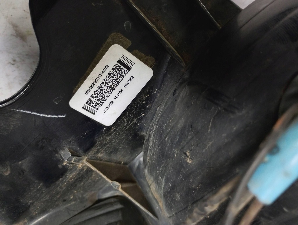 фото №9, Hummer h3 лампа левый задняя задняя левая 15823509 europa