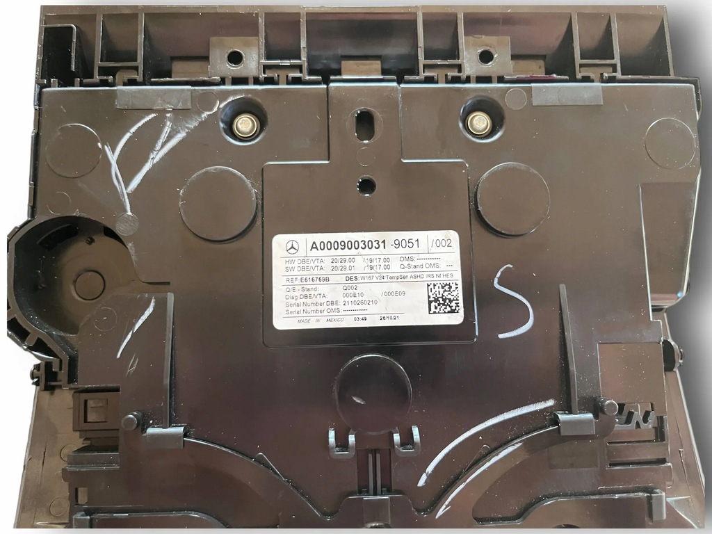 фото №5, Mercedes gls w167 лампа потолочный 0009003031 $j