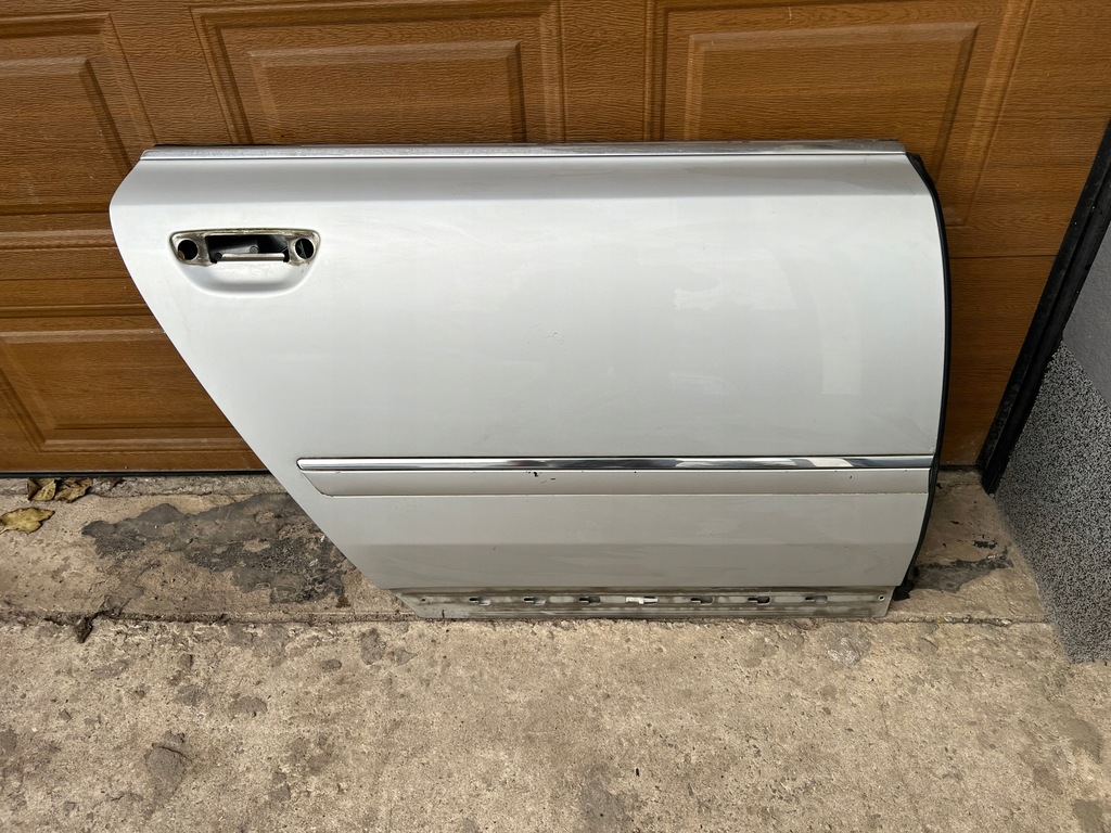 фото №1, Дверь задняя задние правое audi a8 s8 d3 lx7w