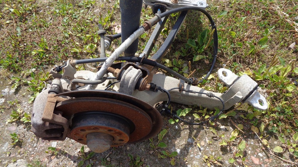 фото №6, Підвіска задні oś важелі alfa romeo giulietta 2010-