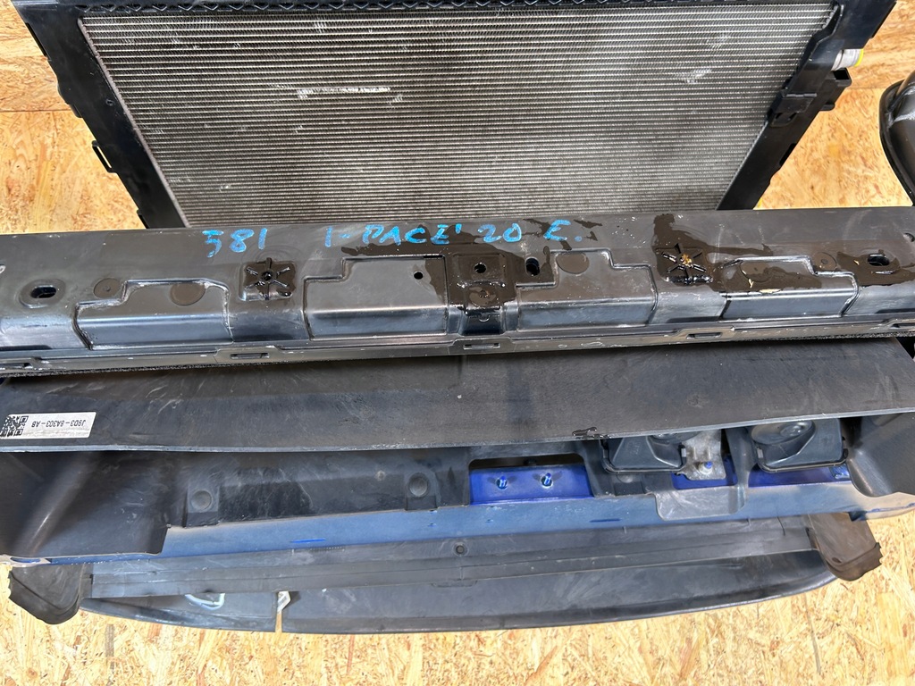 фото №10, Pas передний усилитель балка радиатор jaguar i-pace x590 ev 2018-