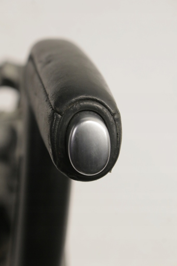 фото №6, Рычаг ручного audi a3 8p