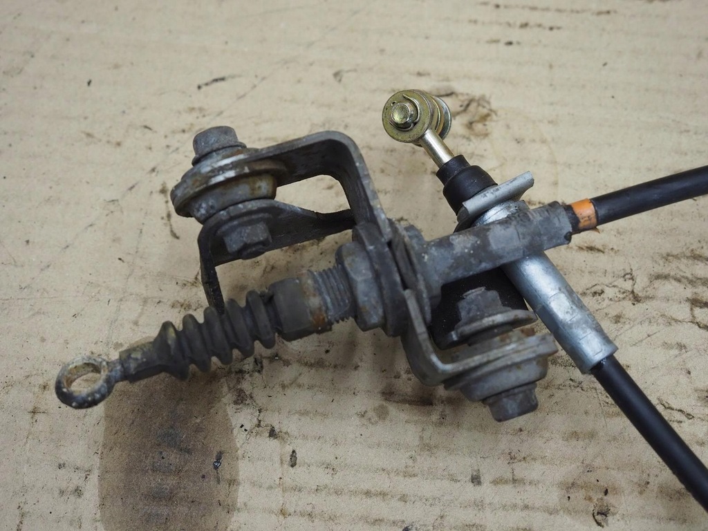 фото №8, Subaru legacy iii 02r 2,0b трос передач