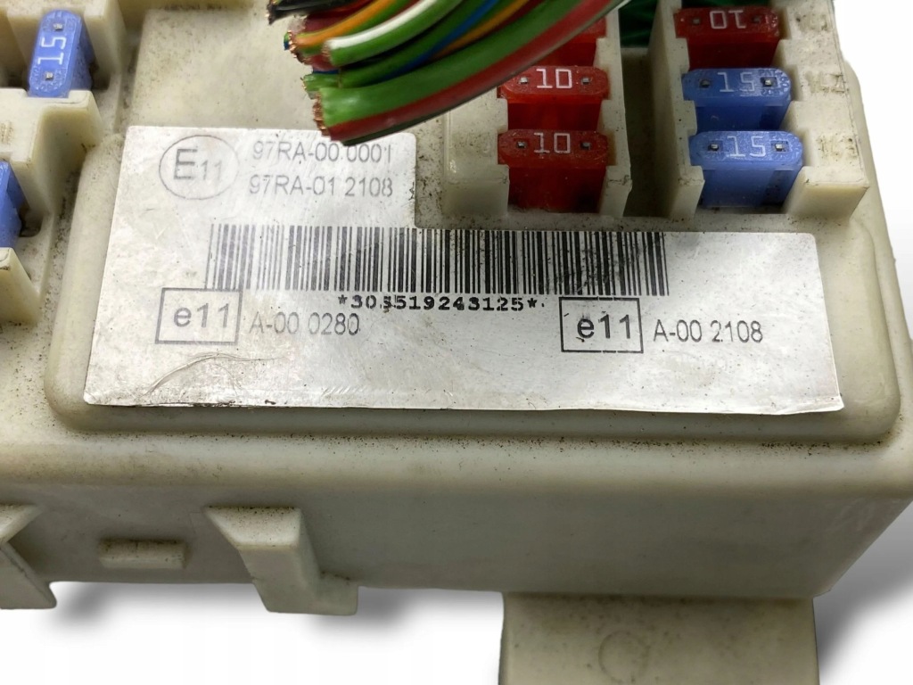 Ford focus 2008 рамка / модуль предохранителей с Разборки