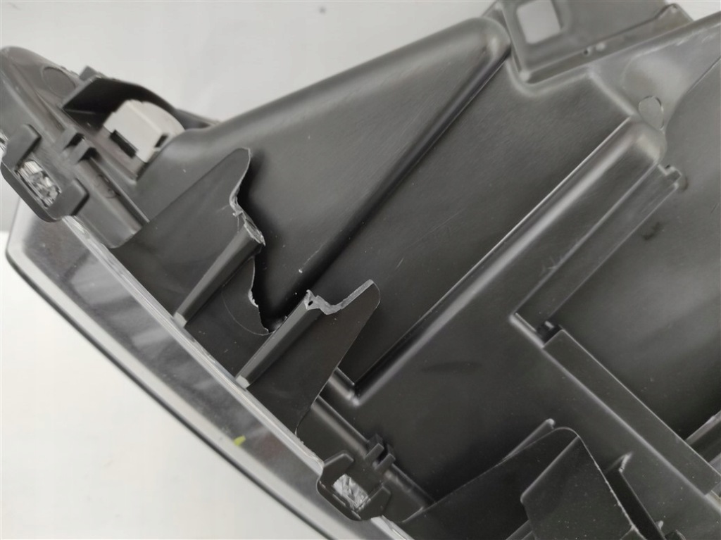 фото №10, Лампа права перед renault scenic 3 iii 2009-2013