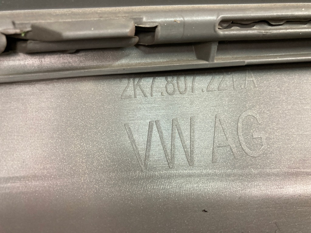 фото №15, Volkswagen оригінальний номер 2k7807221a бампер