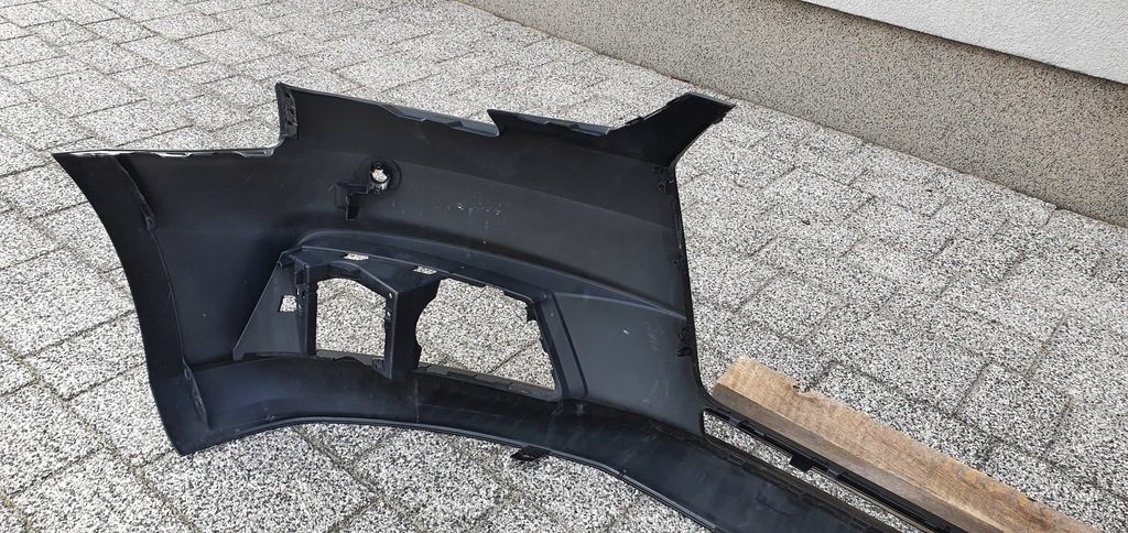 фото №11, Audi a4 b9 8w0 бампер перед оригинал c151