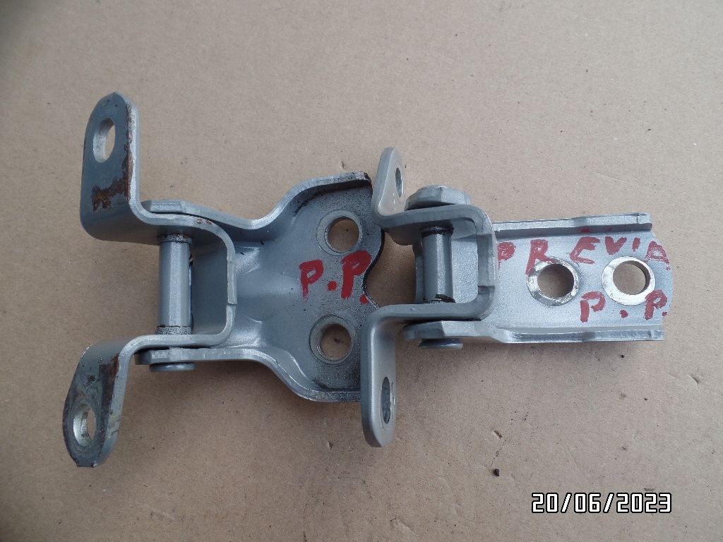 фото №1, Петля дверь перед правый toyota previa ii комплект